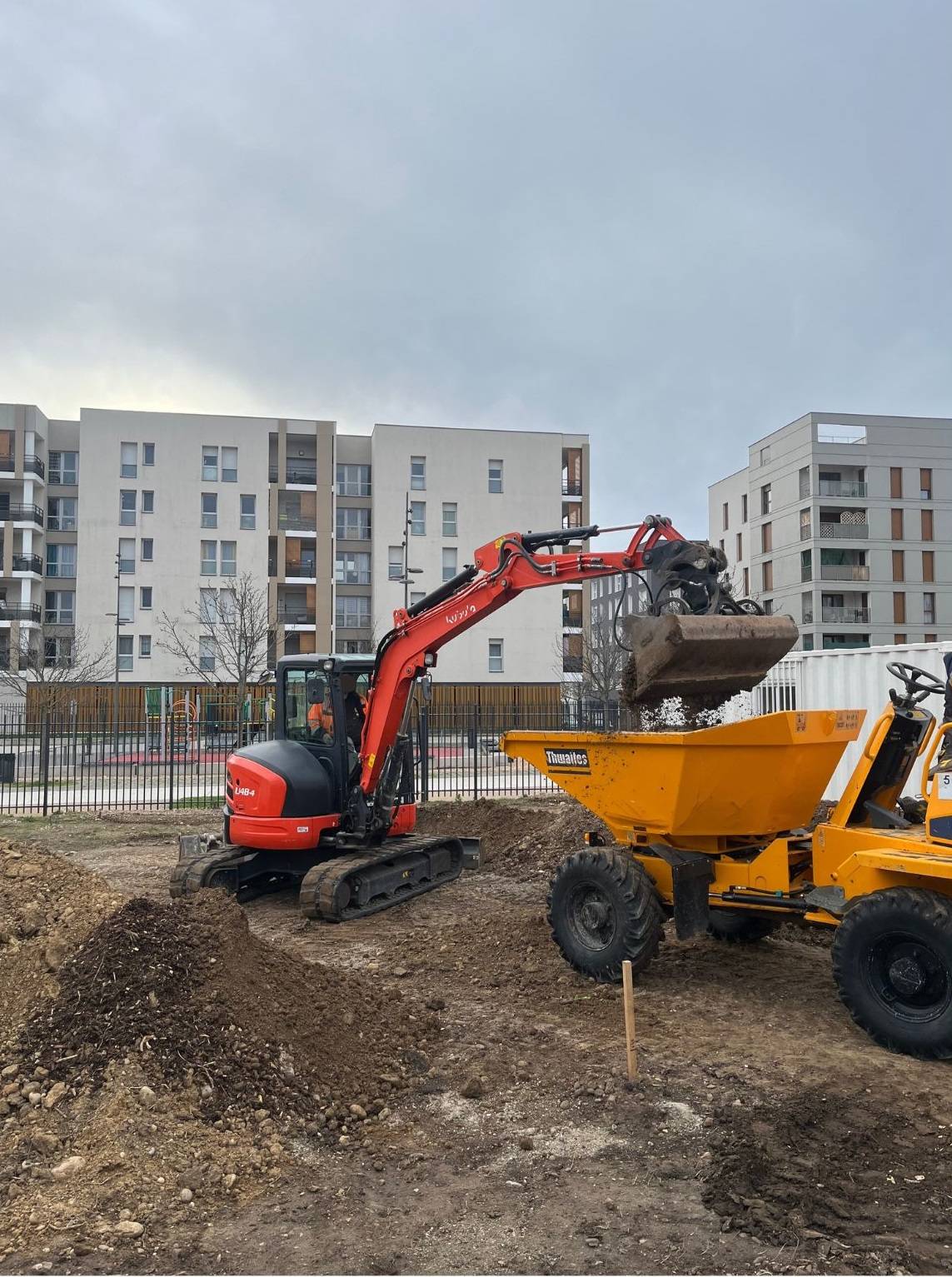 d&eacute;couvrez nos conseils pour choisir le meilleur prestataire de construction &agrave; lyon : crit&egrave;res essentiels, astuces pour comparer les offres et garantir la r&eacute;ussite de votre projet immobilier.