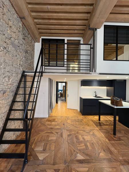 découvrez nos conseils pour bien choisir une société de rénovation à lyon : critères essentiels, astuces pour comparer les devis, garantir la qualité des travaux et réussir votre projet en toute sérénité.