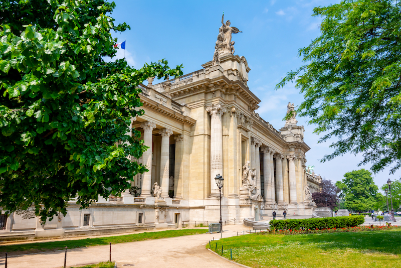 découvrez nos conseils et solutions pour réussir votre choix de rénovation à paris en 2025. styles, matériaux, tendances : trouvez l'accompagnement idéal pour transformer votre intérieur parisien.