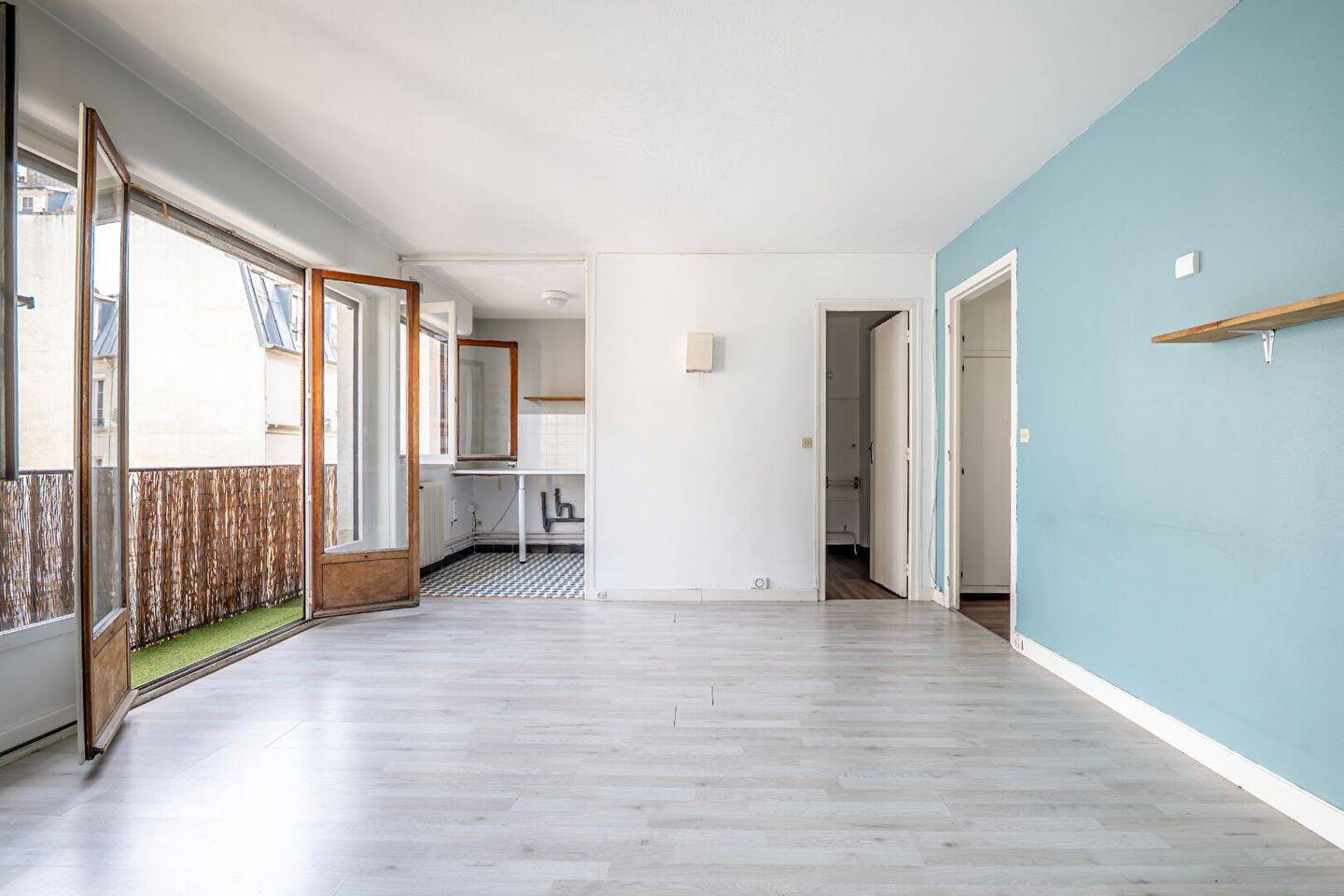 d&eacute;couvrez le co&ucirc;t moyen pour r&eacute;nover un appartement 4 pi&egrave;ces &agrave; paris 17 : prix au m&sup2;, facteurs &agrave; consid&eacute;rer et conseils pour ma&icirc;triser votre budget r&eacute;novation.