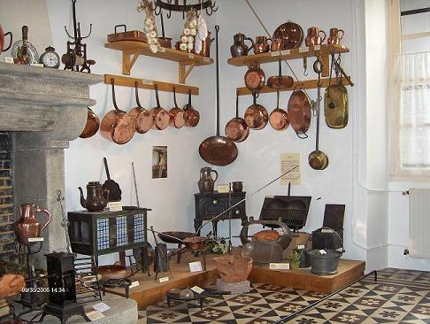 découvrez l'art culinaire du 17ème siècle : recettes authentiques, techniques de l'époque, ingrédients historiques et secrets des cuisines royales pour éveiller vos papilles !