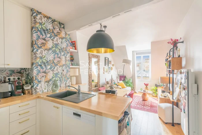 obtenez rapidement un devis cuisine gratuit &agrave; paris 17. comparez les prix des cuisinistes professionnels pour votre projet sur-mesure, sans engagement.