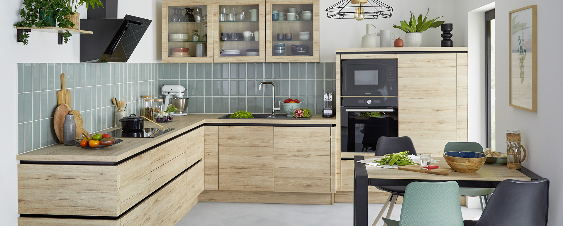 obtenez rapidement un devis personnalis&eacute; pour la cr&eacute;ation ou la r&eacute;novation de votre cuisine &agrave; paris 17. expertise, conseils et estimation gratuite en quelques clics !