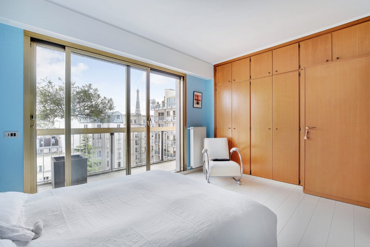 obtenez rapidement un devis personnalis&eacute; pour vos travaux de r&eacute;novation &agrave; paris. solutions sur-mesure, professionnels qualifi&eacute;s et accompagnement tout au long de votre projet de r&eacute;novation.