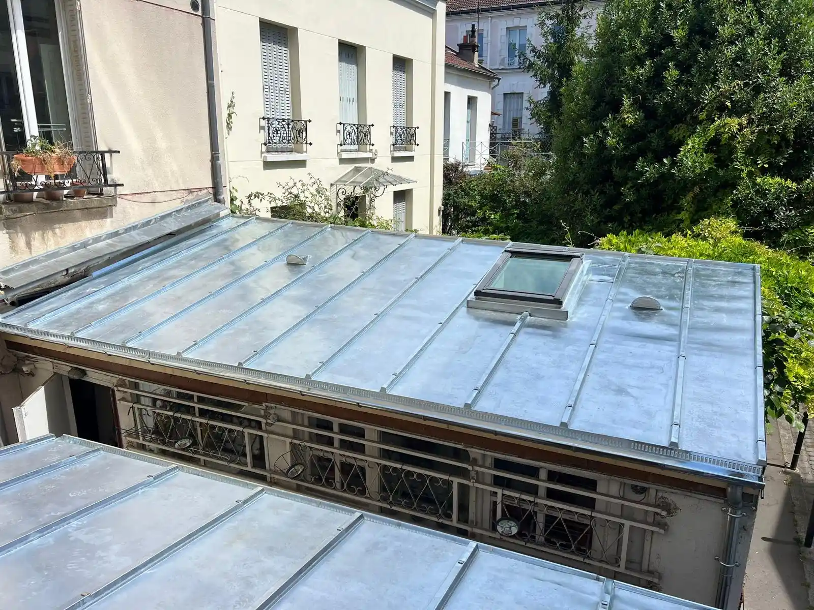 obtenez rapidement un devis personnalisé pour vos travaux de rénovation à paris 75017. professionnels expérimentés, prix compétitifs et conseils sur mesure pour tous vos projets de rénovation d'appartement ou de maison.