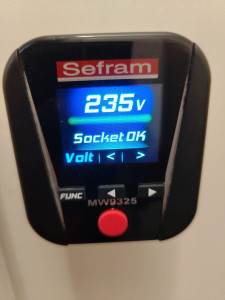 besoin d&rsquo;un &eacute;lectricien certifi&eacute; &agrave; paris 75017 ? intervention rapide, d&eacute;pannage, installation et mise aux normes. devis gratuit et travail garanti par un professionnel qualifi&eacute;.