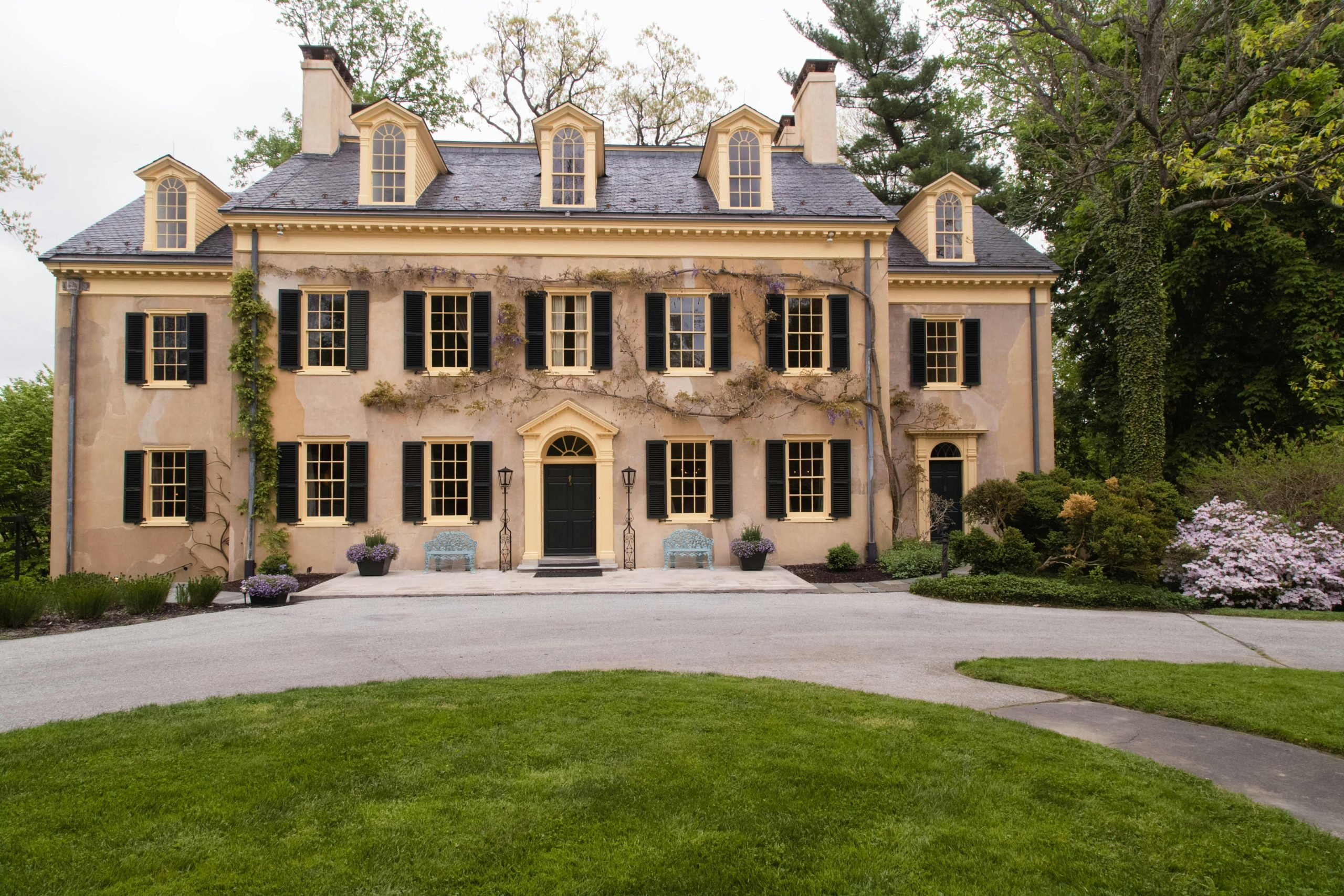 trouvez des entrepreneurs spécialisés dans la rénovation de maisons anciennes. expertise, savoir-faire traditionnel et conseils personnalisés pour redonner vie à votre patrimoine.