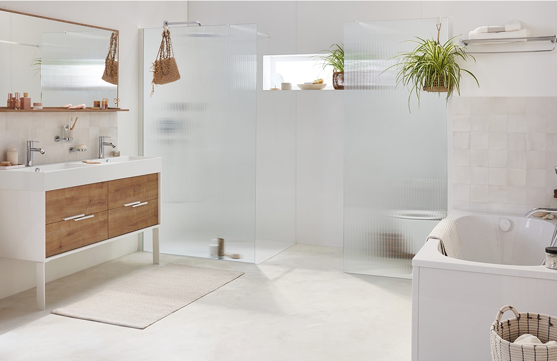 envie de moderniser votre salle de bain &agrave; paris 17 ? d&eacute;couvrez nos conseils et solutions sur-mesure pour transformer votre espace en un lieu tendance, fonctionnel et &eacute;l&eacute;gant.