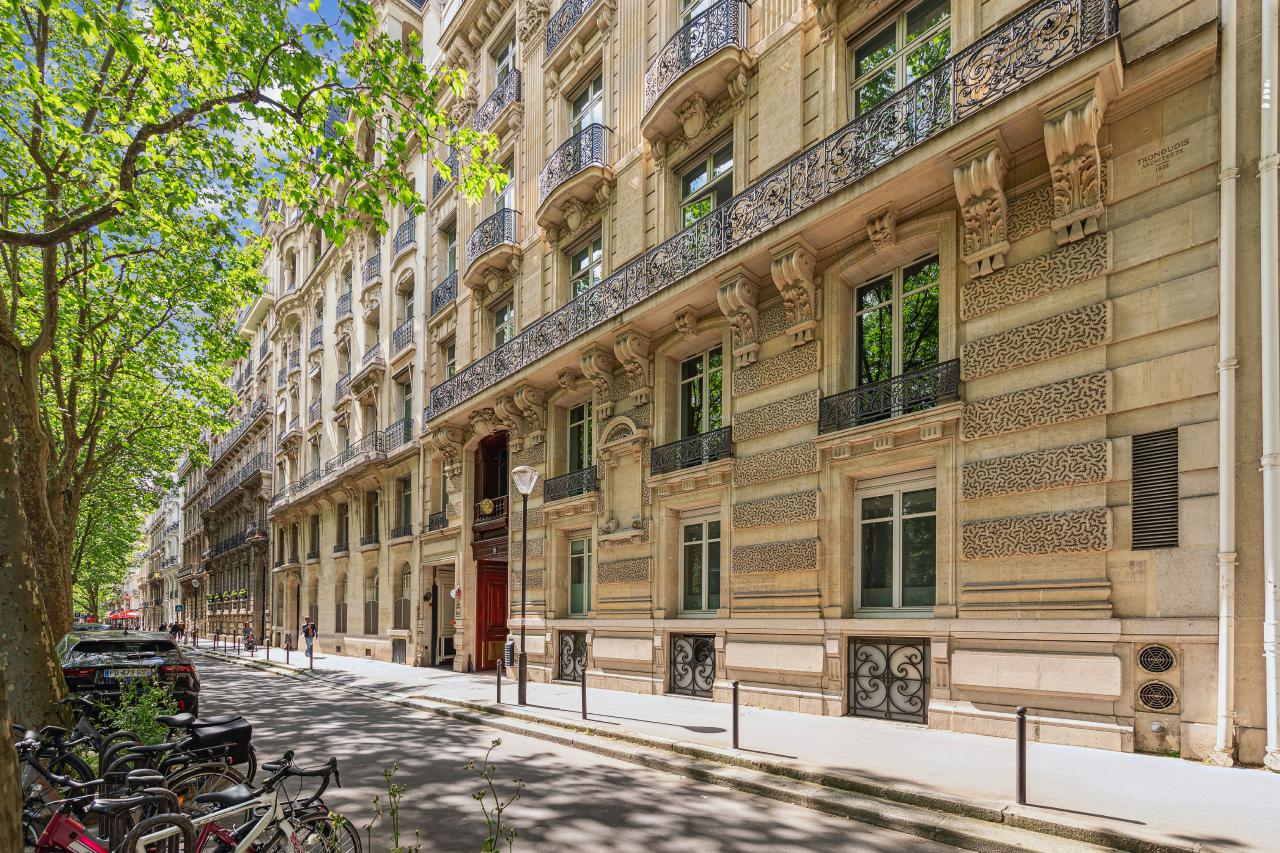 d&eacute;couvrez tout sur les normes en vigueur &agrave; paris 75017 : r&egrave;glements de construction, s&eacute;curit&eacute;, urbanisme et conformit&eacute; des logements dans le 17ᵉ arrondissement.