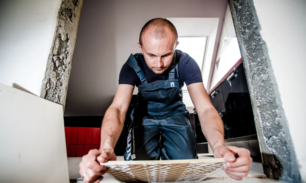 d&eacute;couvrez le prix moyen au m&sup2; d&rsquo;un carreleur &agrave; paris en 2025. comparez les tarifs pour vos travaux de carrelage, conseils pour bien choisir votre professionnel et optimiser votre budget.