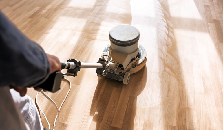 d&eacute;couvrez le co&ucirc;t de la pose de parquet &agrave; paris en 2025 : tarifs, conseils pour bien choisir votre artisan et astuces pour ma&icirc;triser votre budget r&eacute;novation.