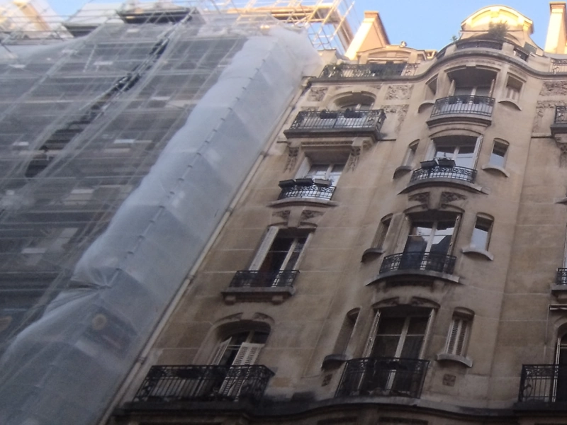 d&eacute;couvrez les prix de r&eacute;novation &agrave; paris 75017 : co&ucirc;ts moyens pour appartements, maisons et conseils pour estimer votre budget travaux dans le 17&egrave;me arrondissement.