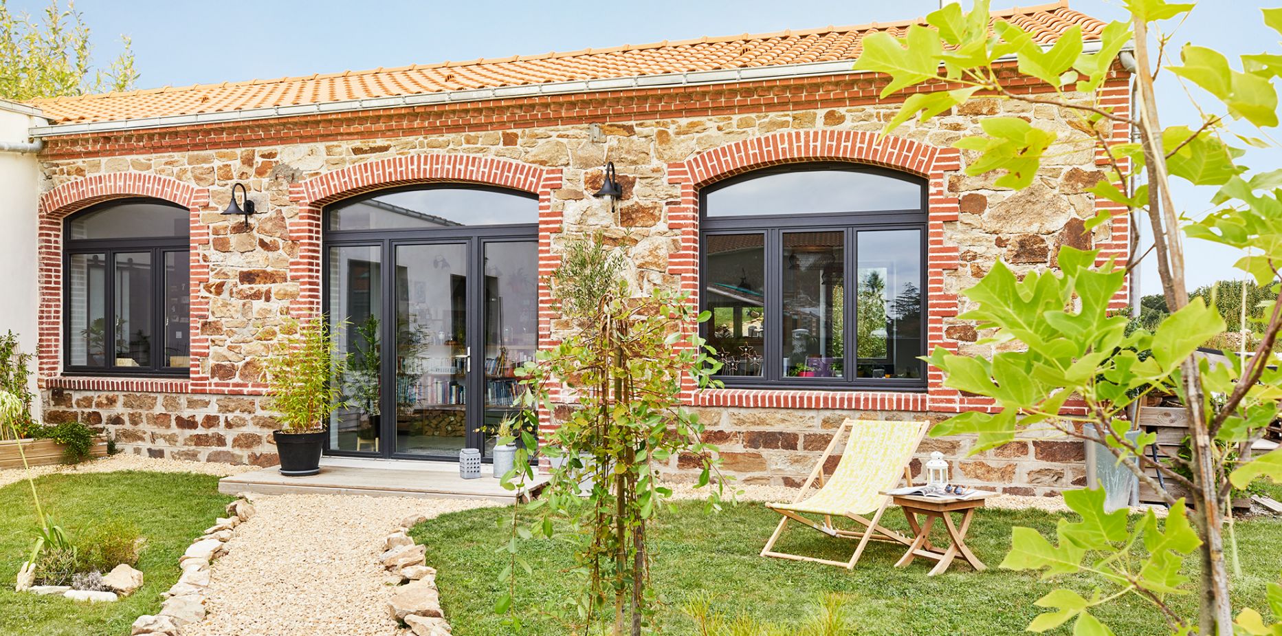 d&eacute;couvrez nos conseils et astuces pour r&eacute;ussir la r&eacute;novation de votre maison. guide complet pour r&eacute;nover, moderniser et valoriser votre habitat facilement et efficacement.