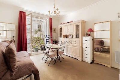 confiez la r&eacute;novation de votre 4 pi&egrave;ces &agrave; paris 17 &agrave; des experts. services sur-mesure pour transformer et valoriser votre appartement avec des mat&eacute;riaux de qualit&eacute; et un accompagnement personnalis&eacute;.