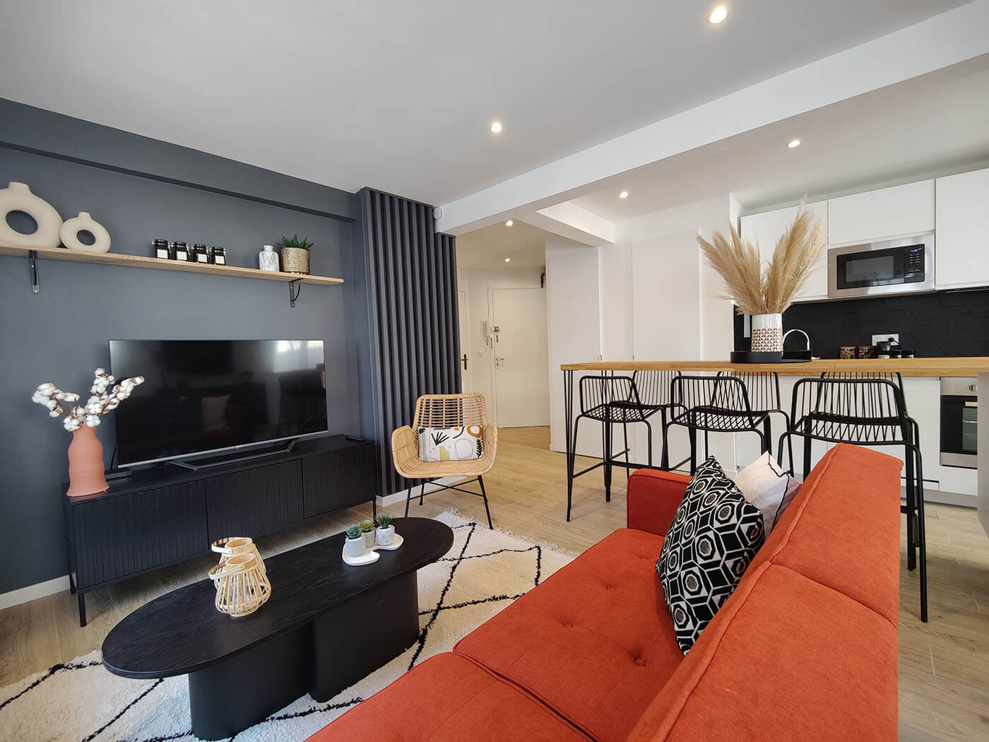 d&eacute;couvrez nos conseils et services pour r&eacute;ussir votre projet de r&eacute;novation : id&eacute;es, astuces, &eacute;tapes cl&eacute;s et professionnels qualifi&eacute;s pour transformer votre int&eacute;rieur ou r&eacute;nover votre maison.