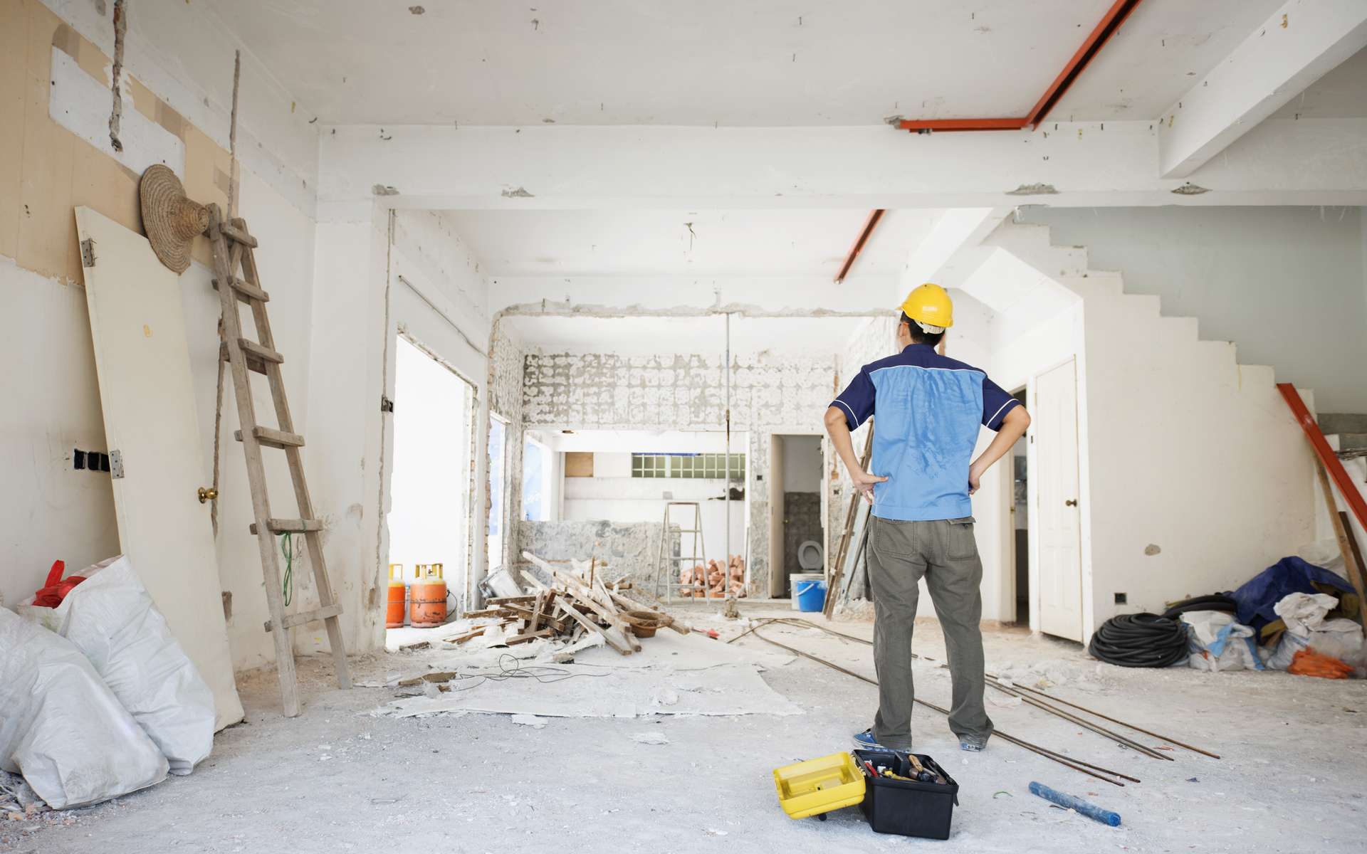 découvrez nos conseils et astuces pour réussir votre projet de rénovation : idées, budget, étapes clés et solutions pour transformer votre intérieur ou votre maison en toute sérénité.