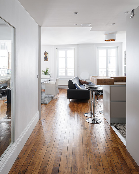 confiez la rénovation de votre appartement à des experts. découvrez nos solutions sur mesure pour moderniser, optimiser l'espace et valoriser votre bien immobilier. devis rapide et gratuit !