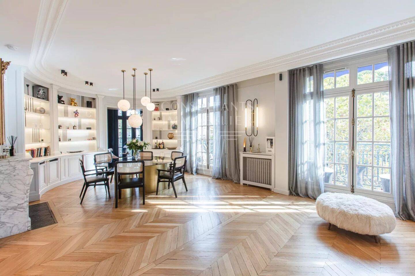 optez pour une r&eacute;novation d&rsquo;appartement sur-mesure &agrave; paris 16e en 2025. b&eacute;n&eacute;ficiez de conseils personnalis&eacute;s, d&rsquo;un accompagnement professionnel et de prestations haut de gamme pour valoriser votre bien situ&eacute; dans l&rsquo;ouest parisien.