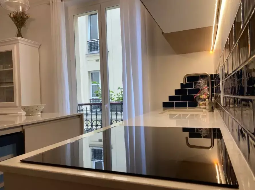 vous souhaitez r&eacute;nover votre appartement &agrave; paris en 2025 ? d&eacute;couvrez nos conseils et solutions pour r&eacute;ussir votre projet de r&eacute;novation, optimiser votre espace et valoriser votre bien immobilier.