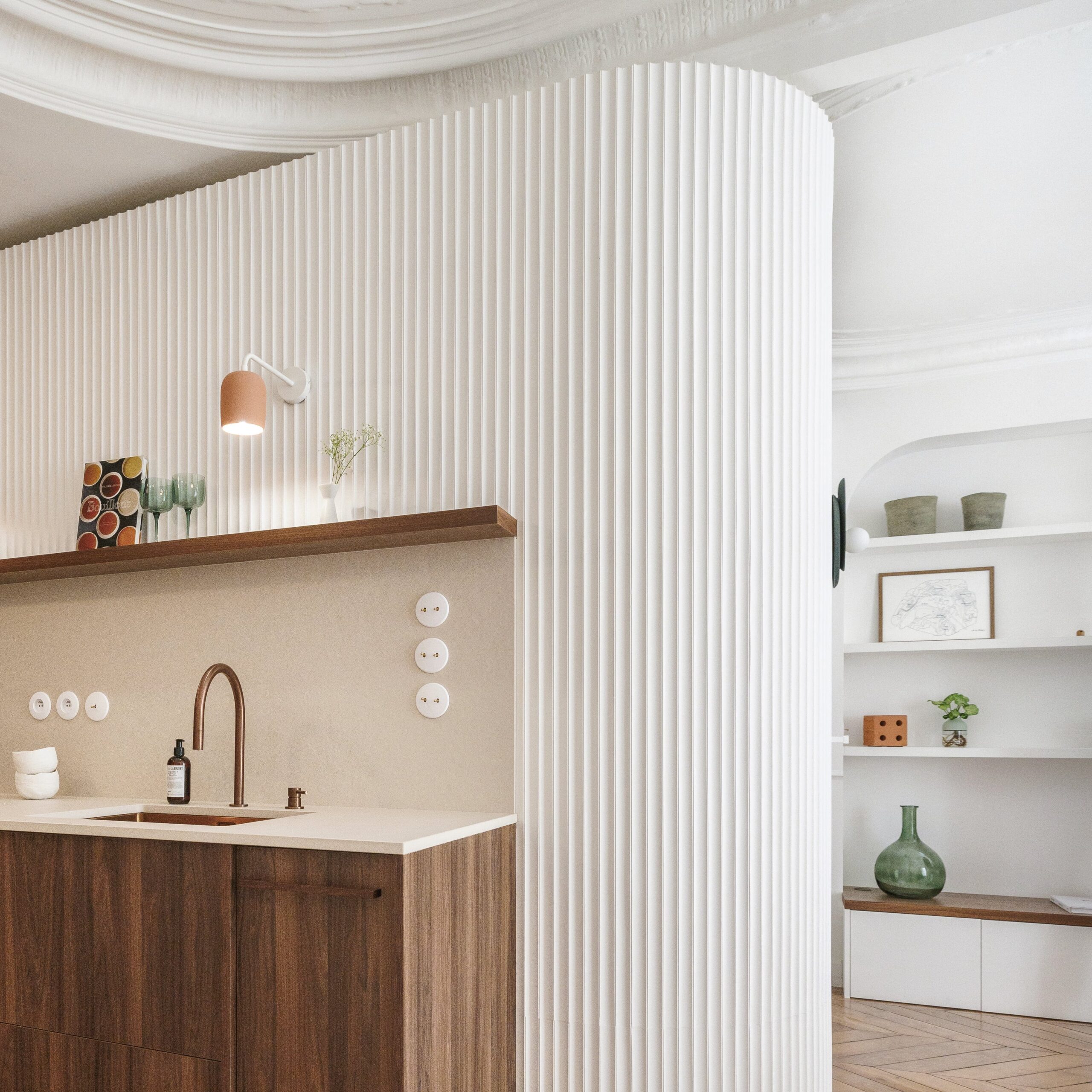 confiez la r&eacute;novation de votre appartement &agrave; paris en 2025 &agrave; des experts. conseils, travaux sur-mesure et accompagnement de a &agrave; z pour transformer votre int&eacute;rieur selon vos envies.