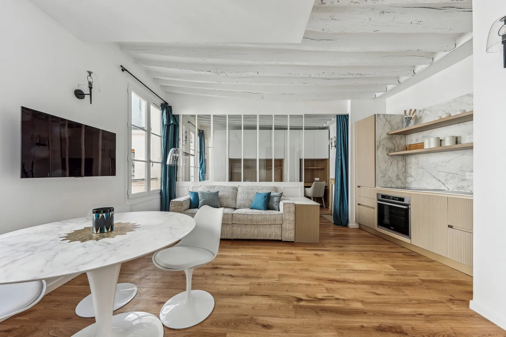 confiez la r&eacute;novation de votre appartement &agrave; paris en 2025 &agrave; des experts. profitez de conseils, de solutions sur-mesure et d&rsquo;un accompagnement complet pour transformer votre espace selon vos envies.