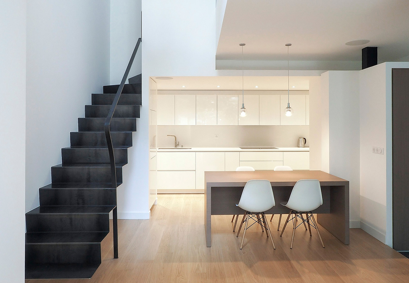 confiez la rénovation de votre appartement à paris 75017 à des experts. solutions sur-mesure, travaux de qualité, conseils et accompagnement pour valoriser votre bien immobilier.