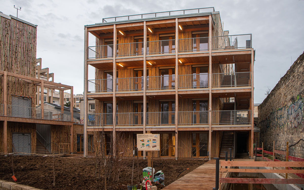 d&eacute;couvrez nos services de r&eacute;novation de b&acirc;timent &agrave; paris : travaux de qualit&eacute;, expertise et accompagnement sur-mesure pour r&eacute;nover votre appartement, maison ou local professionnel.