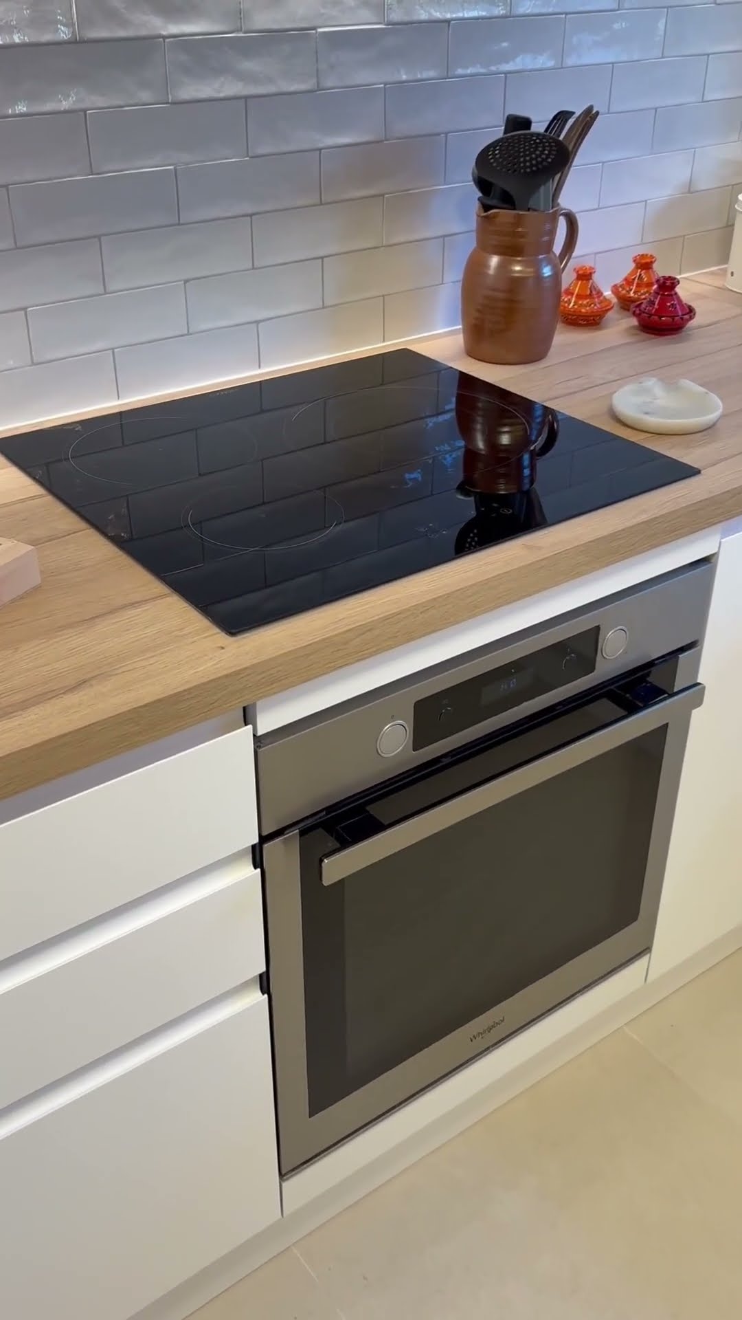 confiez la r&eacute;novation de votre cuisine &agrave; paris 17 &agrave; des experts. conseils personnalis&eacute;s, mat&eacute;riaux de qualit&eacute; et r&eacute;alisations sur mesure pour transformer votre espace de vie.