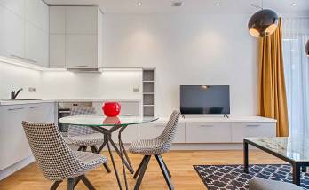 transformez votre espace culinaire avec notre service de r&eacute;novation de cuisine &agrave; paris 17. b&eacute;n&eacute;ficiez d&rsquo;un accompagnement sur mesure, de conseils d&rsquo;experts et de solutions adapt&eacute;es pour moderniser votre cuisine selon vos envies.