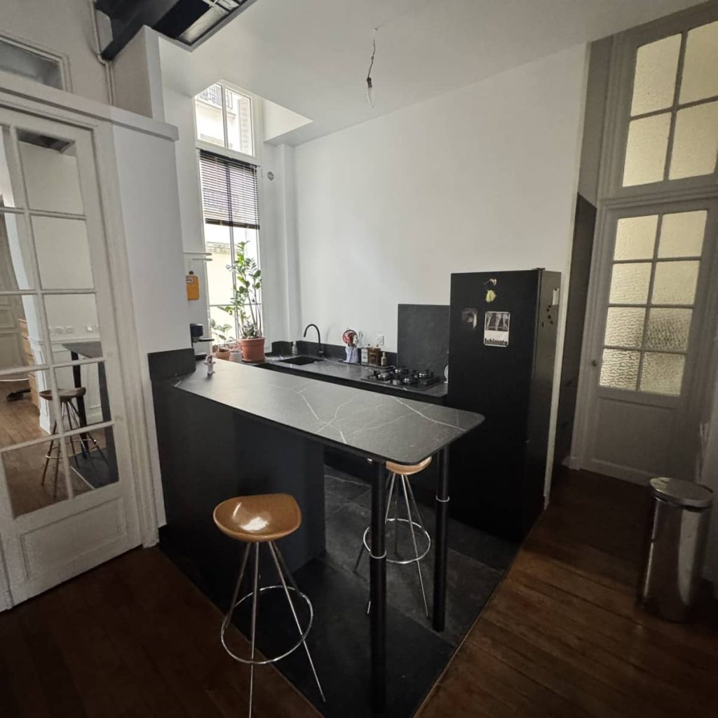 confiez la r&eacute;novation de votre cuisine &agrave; paris en 2025 &agrave; des experts ! profitez de conseils personnalis&eacute;s, d&rsquo;un design moderne et de travaux de qualit&eacute; pour transformer votre espace culinaire.