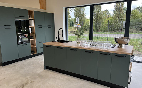 besoin de r&eacute;nover votre cuisine professionnelle &agrave; paris 75017 ? d&eacute;couvrez notre expertise en r&eacute;novation de cuisines pro : conseils personnalis&eacute;s, mat&eacute;riaux de qualit&eacute; et accompagnement sur-mesure pour optimiser votre espace.