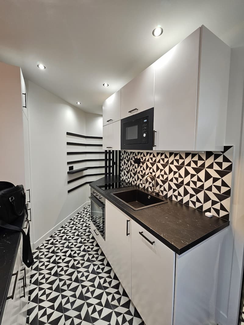 votre studio &agrave; paris 17 transform&eacute; rapidement et efficacement ! d&eacute;couvrez notre service de r&eacute;novation express pour studios : qualit&eacute;, r&eacute;activit&eacute; et prix comp&eacute;titifs. demandez votre devis gratuit.