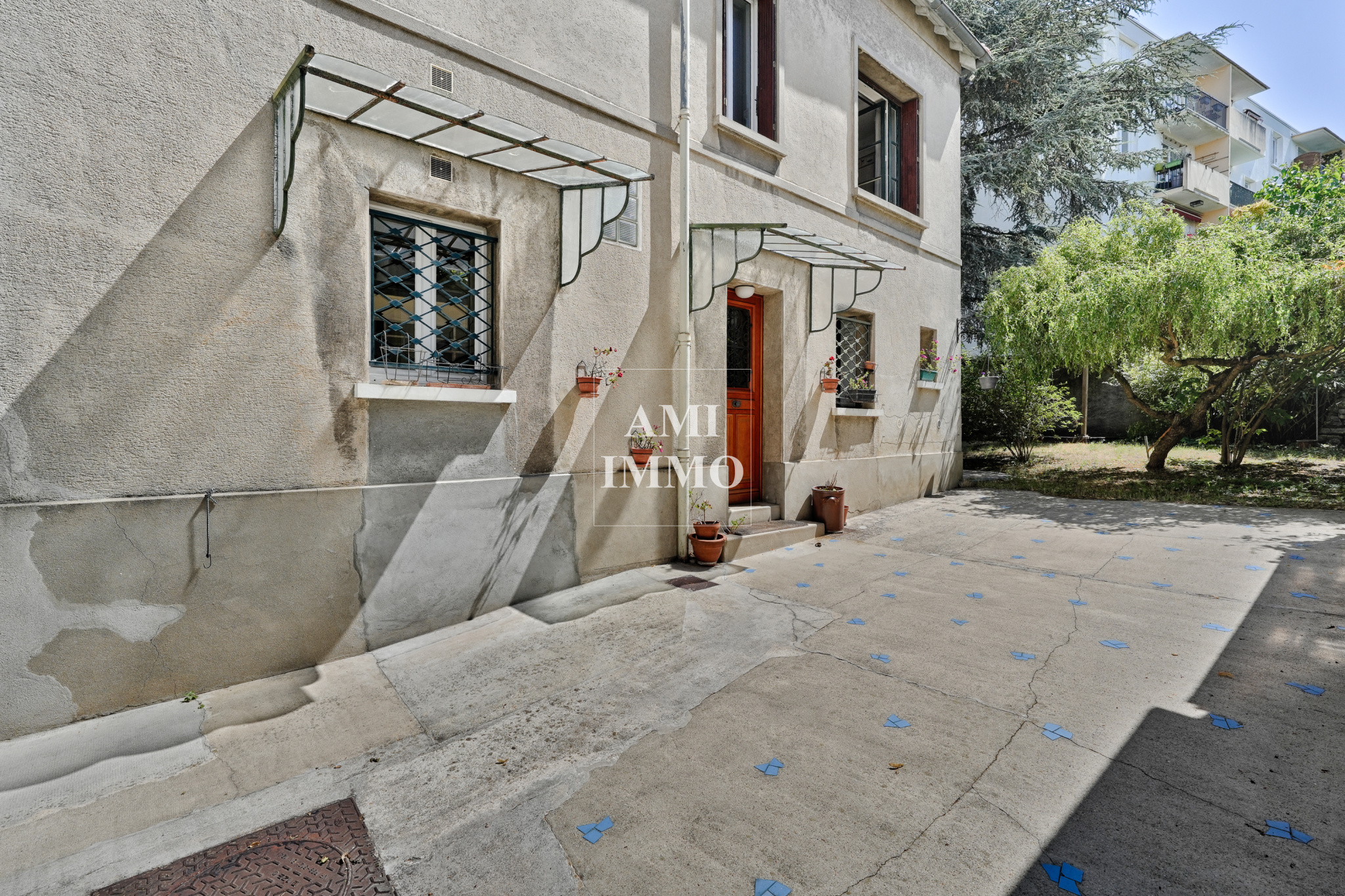 d&eacute;couvrez nos services de r&eacute;novation immobili&egrave;re &agrave; ch&acirc;tillon : travaux de qualit&eacute;, devis gratuits et accompagnement personnalis&eacute; pour moderniser votre maison ou appartement.