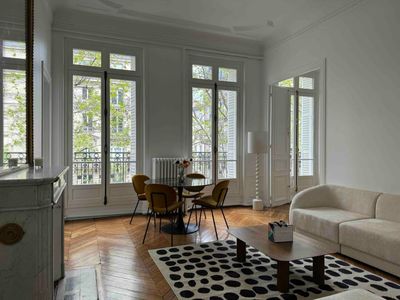 confiez votre projet de rénovation immobilière à paris 75017 à des experts. conseils, accompagnement et travaux de qualité pour appartements, maisons ou locaux professionnels.