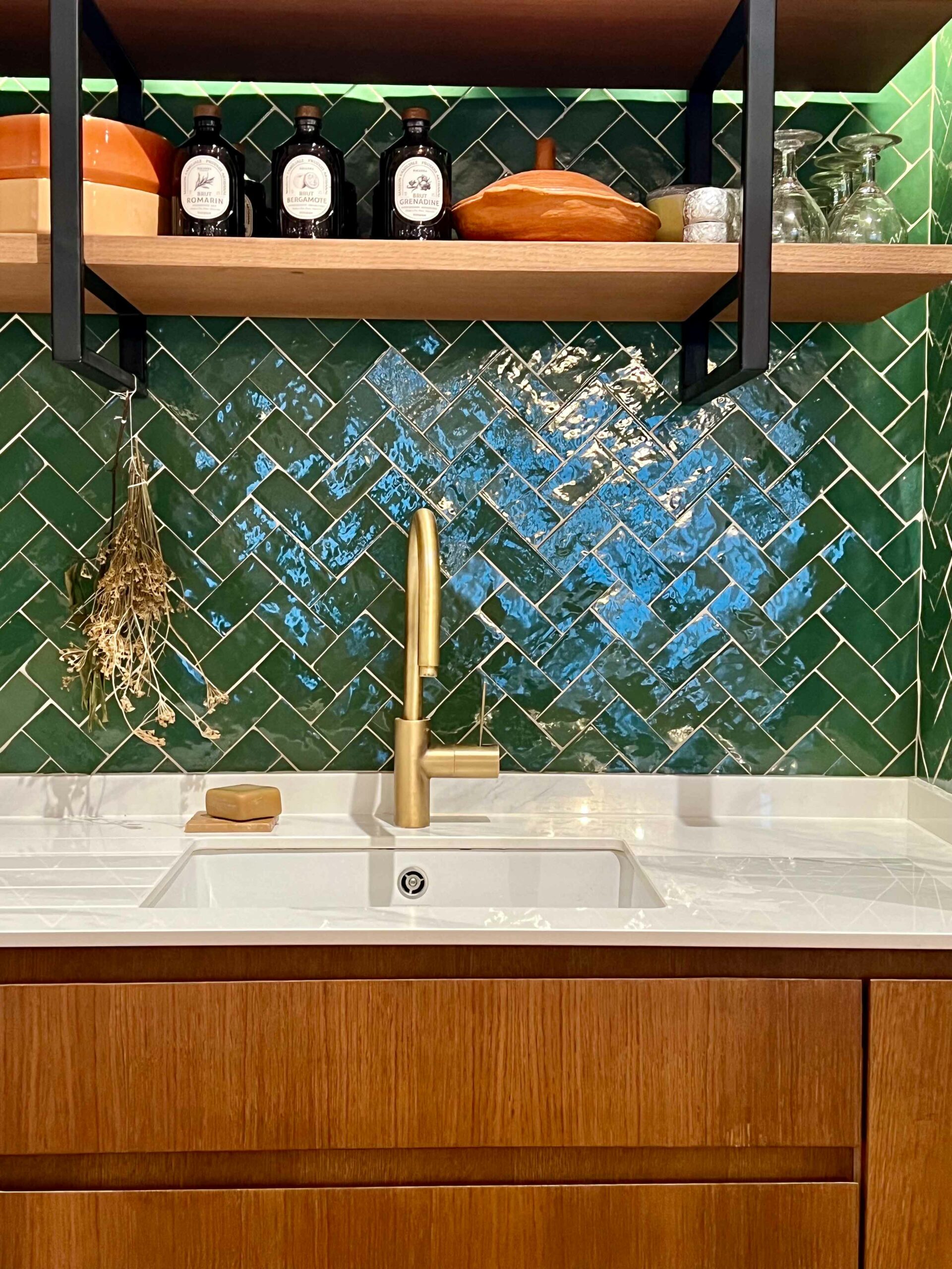 confiez votre r&eacute;novation int&eacute;rieure &agrave; des experts dans le 75017. conseils personnalis&eacute;s, travaux de qualit&eacute; et accompagnement pour transformer votre appartement ou maison &agrave; paris 17e.