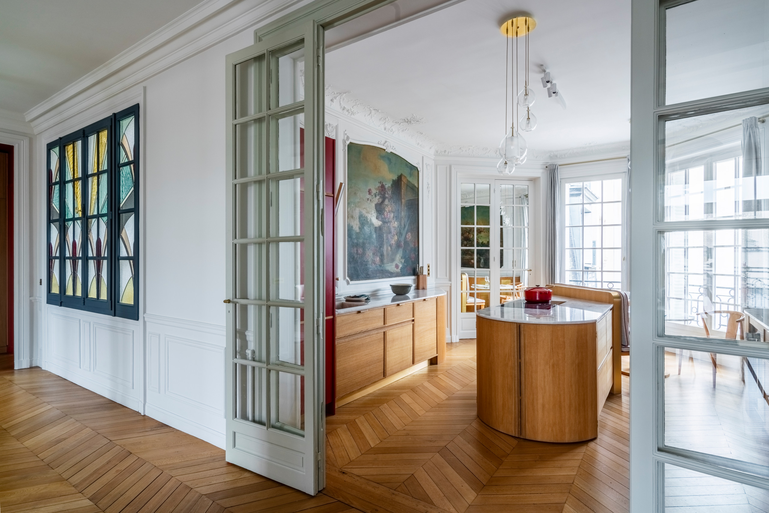 confiez votre rénovation intérieure à paris 75017 à des experts qualifiés. conseils personnalisés, suivi de chantier et finitions soignées pour sublimer votre intérieur. demandez votre devis gratuit !