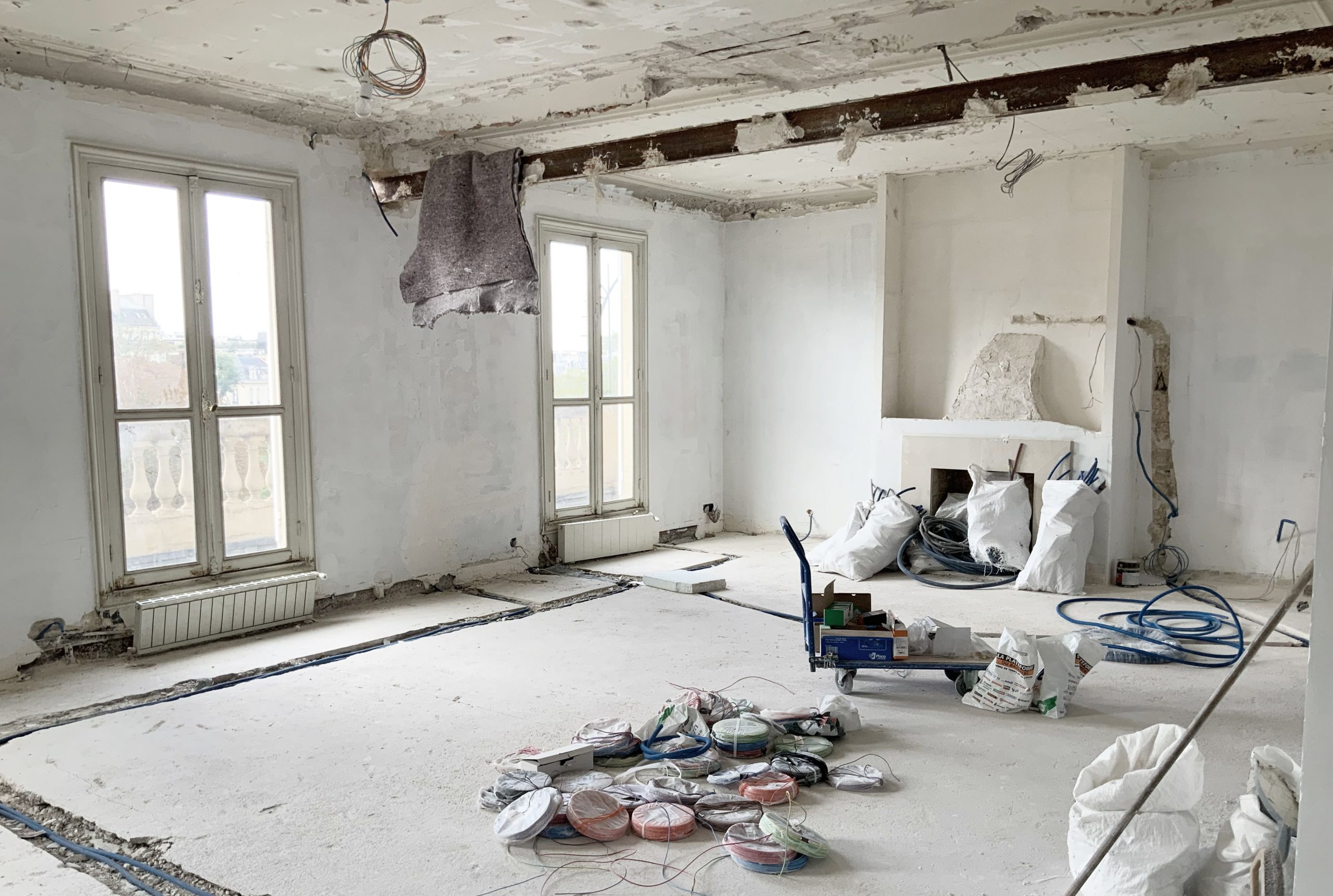 d&eacute;couvrez nos services de r&eacute;novation de maison &agrave; paris : travaux sur-mesure, conseils d&rsquo;experts, qualit&eacute; garantie. transformez votre int&eacute;rieur selon vos envies !