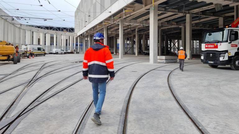 d&eacute;couvrez nos services de r&eacute;novation &agrave; marseille en 2025 : travaux de qualit&eacute;, professionnels exp&eacute;riment&eacute;s, devis gratuit et accompagnement sur mesure pour transformer votre habitat.