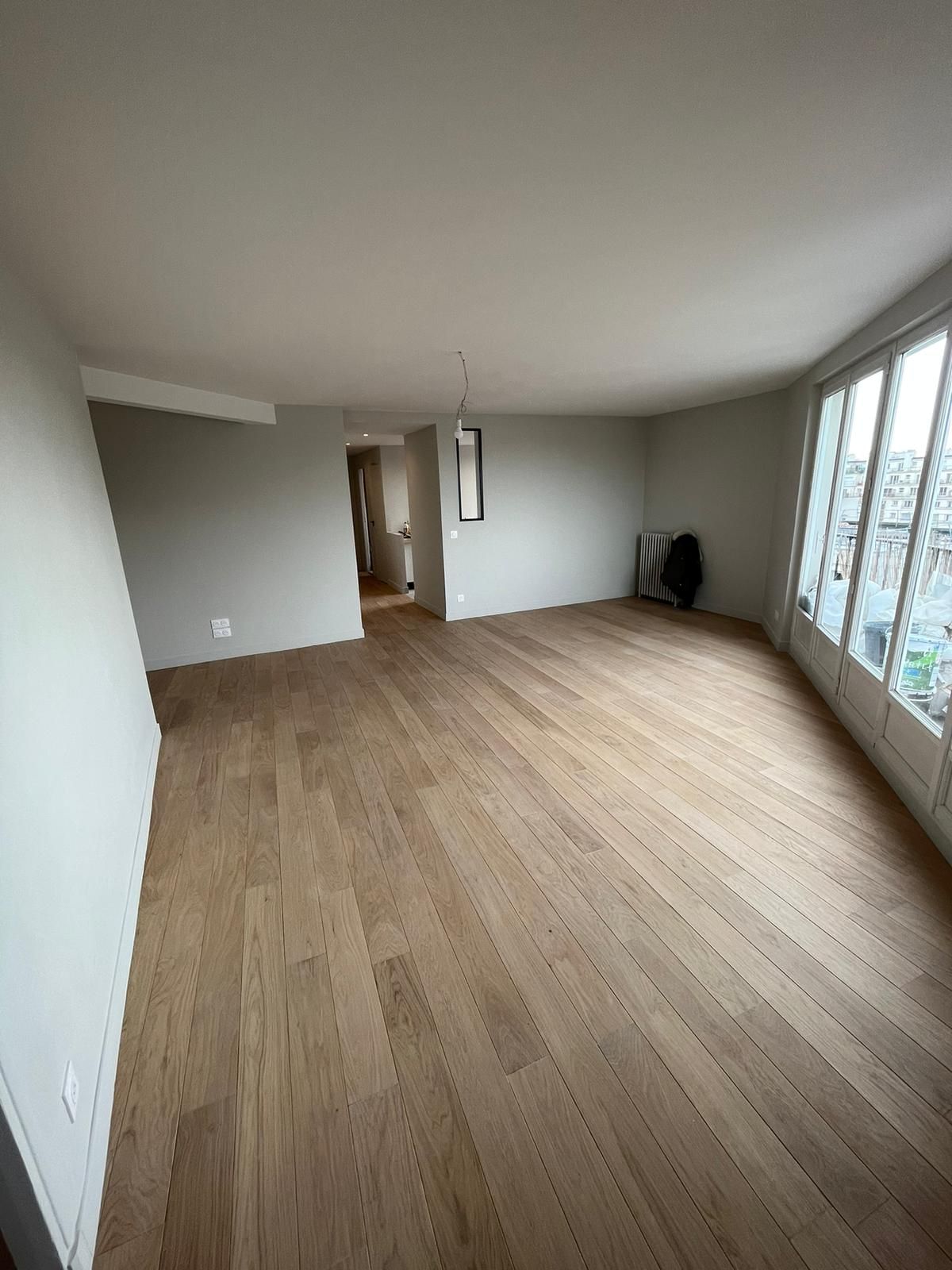 découvrez nos services de rénovation moderne à paris : transformations élégantes, matériaux de qualité et solutions sur mesure pour valoriser votre bien immobilier.