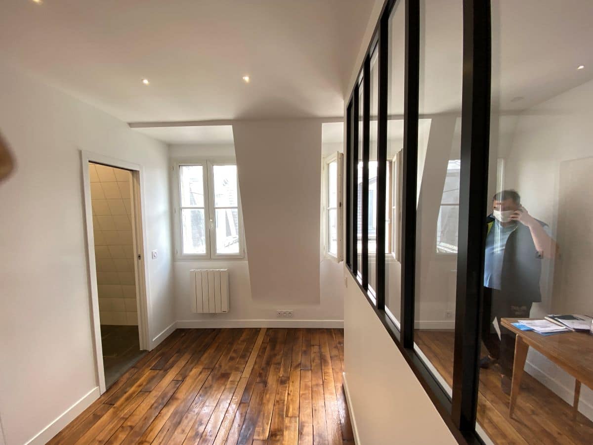 confiez vos projets de rénovation à paris à des experts chevronnés. découvrez des solutions sur mesure pour rénover votre appartement ou maison à paris rapidement et efficacement.