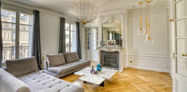 confiez vos travaux de rénovation à paris à des professionnels expérimentés. devis gratuit, réalisation sur-mesure et accompagnement de a à z pour rénover votre appartement ou maison à paris !
