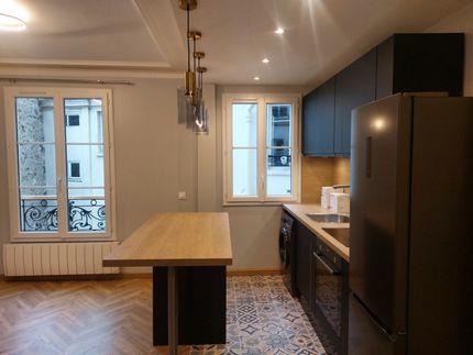 confiez vos travaux de rénovation à des professionnels à paris 75017. qualité, conseils personnalisés et devis gratuit pour rénover votre appartement ou local professionnel en toute sérénité.