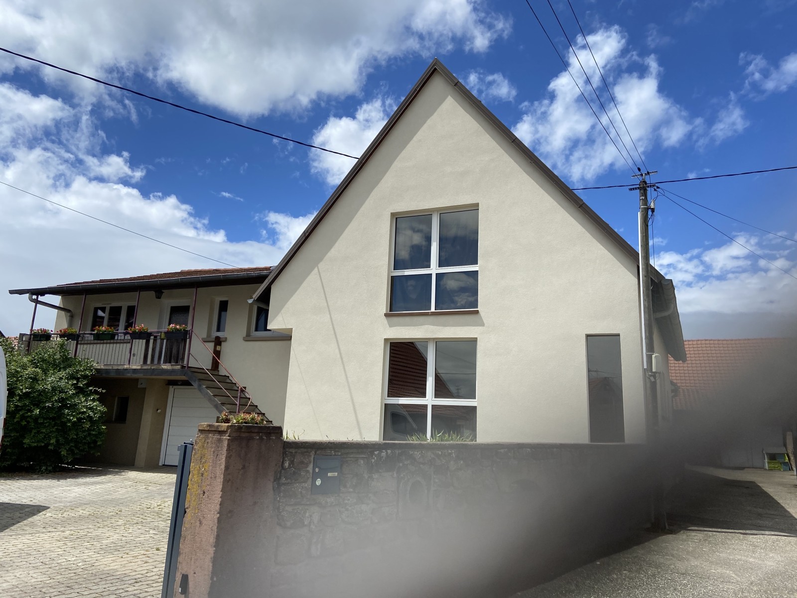 d&eacute;couvrez nos solutions de r&eacute;novation proches de chez vous : conseils, accompagnement personnalis&eacute; et experts qualifi&eacute;s pour transformer votre habitat.