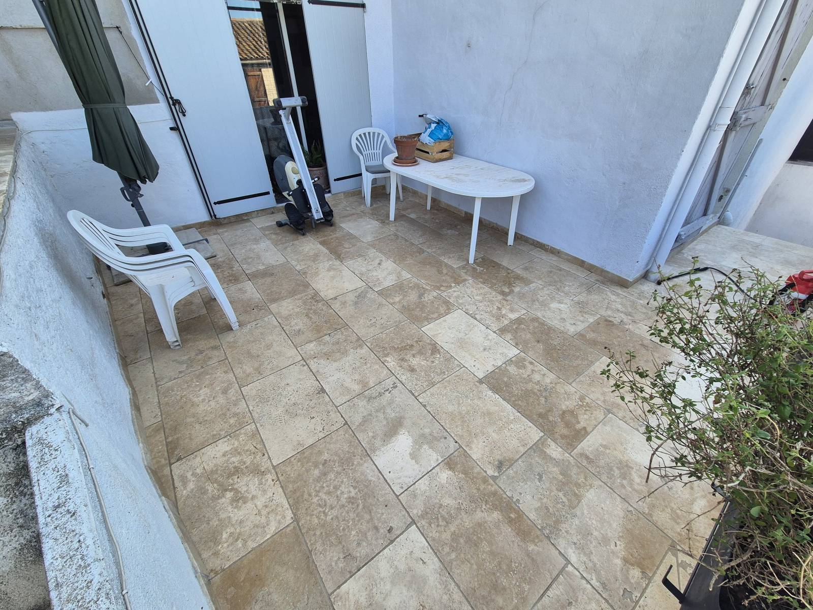 d&eacute;couvrez nos services de r&eacute;novation pr&egrave;s de chez vous. solutions sur mesure, rapidit&eacute; d&rsquo;intervention et expertise pour tous vos projets de r&eacute;novation int&eacute;rieure et ext&eacute;rieure.