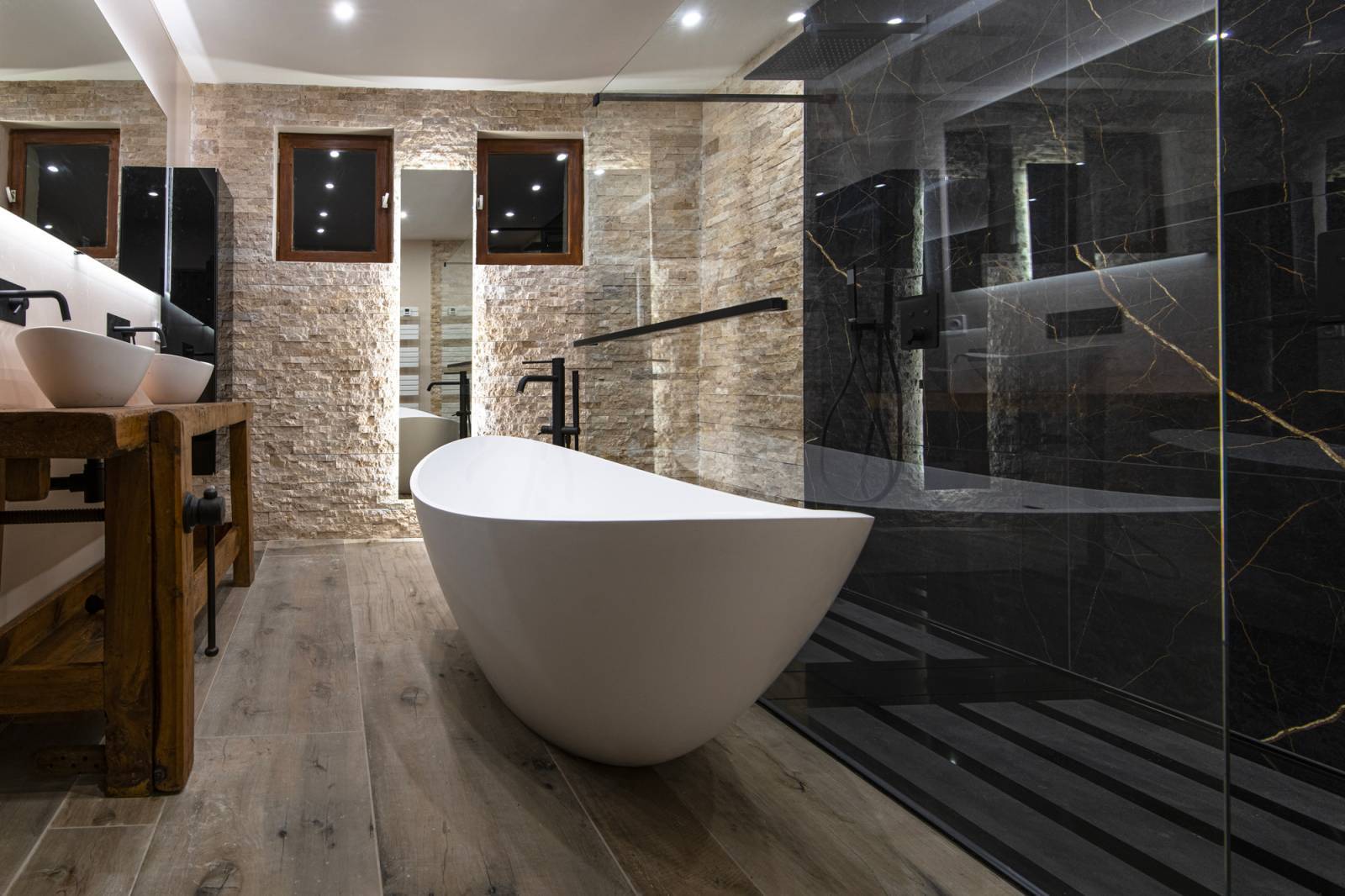 d&eacute;couvrez nos conseils et id&eacute;es pour la r&eacute;novation de votre salle de bain : modernisation, optimisation de l