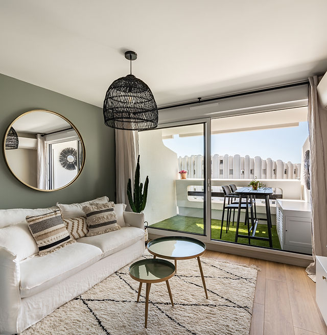 confiez la r&eacute;novation de votre studio &agrave; des experts : conseils, astuces et id&eacute;es pour optimiser l&rsquo;espace, moderniser votre int&eacute;rieur et valoriser votre bien. devis gratuits et solutions sur mesure.