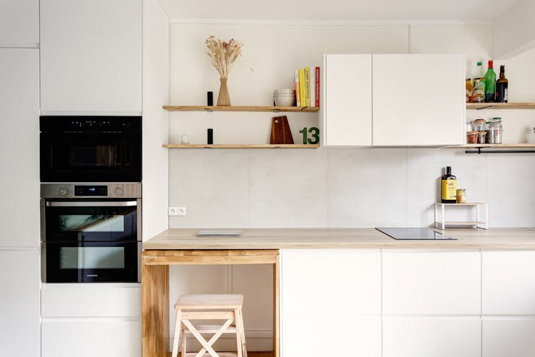 confiez la rénovation de votre studio à paris en 2025 à des professionnels experts. transformez votre espace avec des solutions modernes, fonctionnelles et adaptées à vos besoins. devis gratuit et accompagnement sur-mesure.