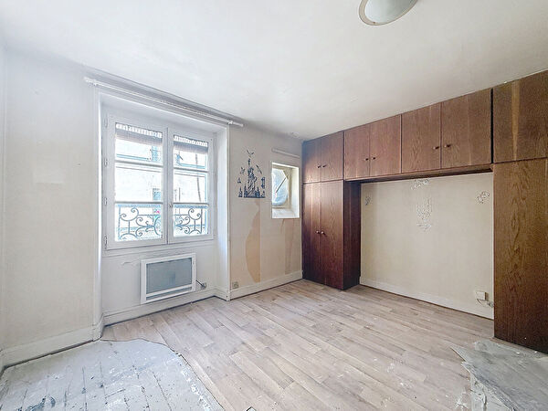 vous souhaitez rénover un appartement à paris 75017 ? découvrez nos conseils, astuces et services pour réussir la rénovation de votre logement dans le 17e arrondissement de paris.