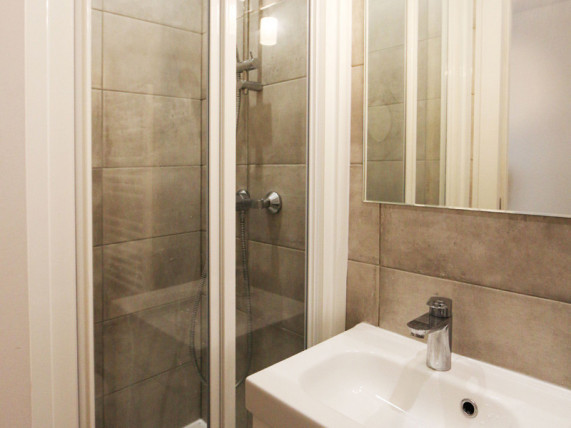 d&eacute;couvrez des id&eacute;es et des solutions pour r&eacute;nover ou am&eacute;nager votre salle de bain &agrave; paris 17. conseils, inspirations, professionnels sp&eacute;cialis&eacute;s et astuces pour une salle d&rsquo;eau &eacute;l&eacute;gante et fonctionnelle dans le 17&egrave;me arrondissement.