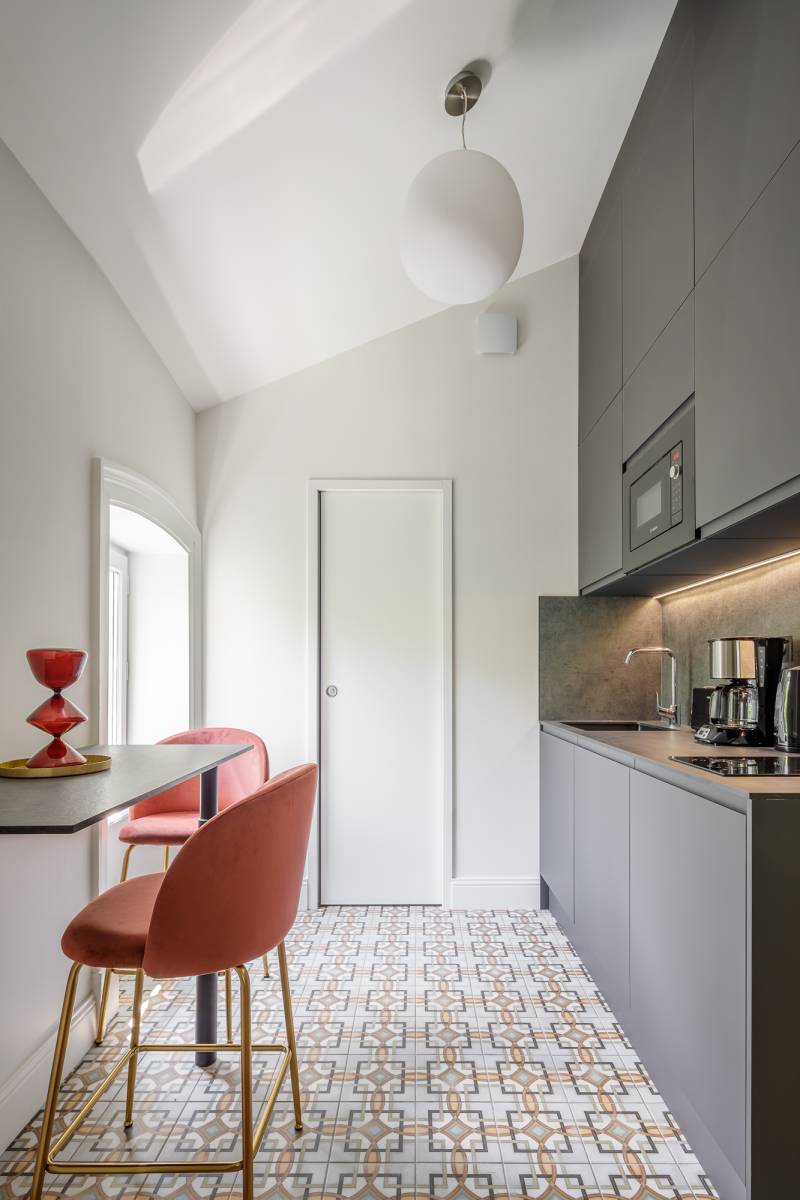 découvrez notre société spécialisée dans les travaux d'intérieur à lyon en 2025 : rénovation, aménagement, décoration et conseils sur mesure pour particuliers et professionnels. obtenez un devis gratuit et personnalisé !